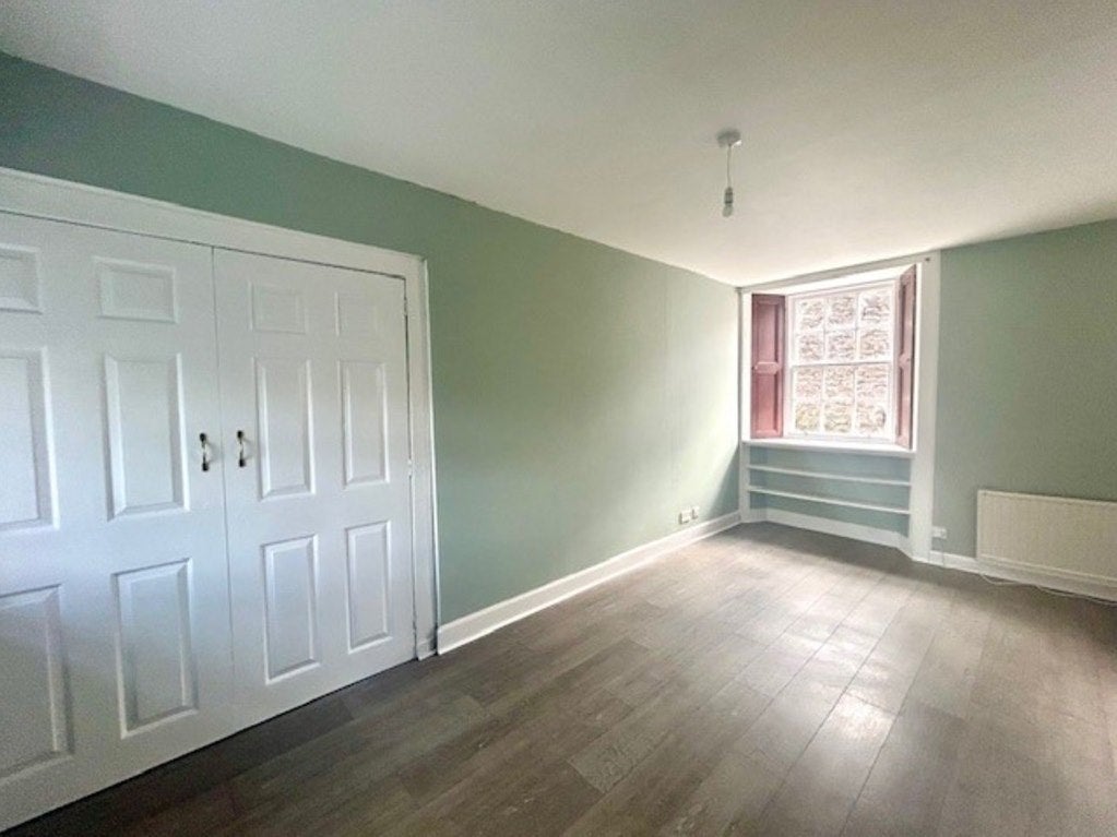 Flat Bloomgate in Lanark