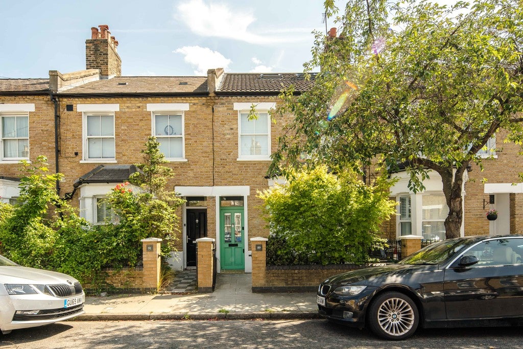 House Astbury Road in Greater London