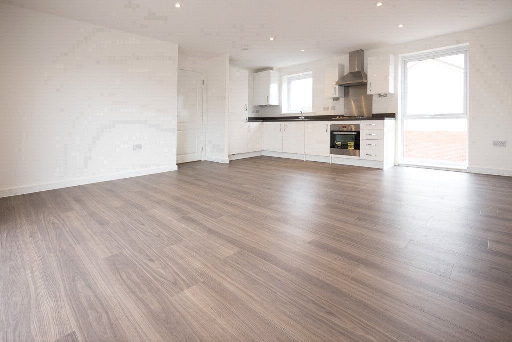 Flat Eighteen Acre Drive in Bristol