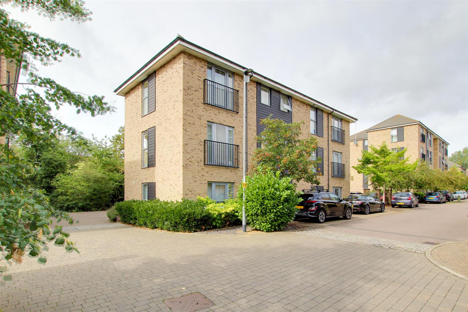 Flat Alice Bell Close in Cambridge