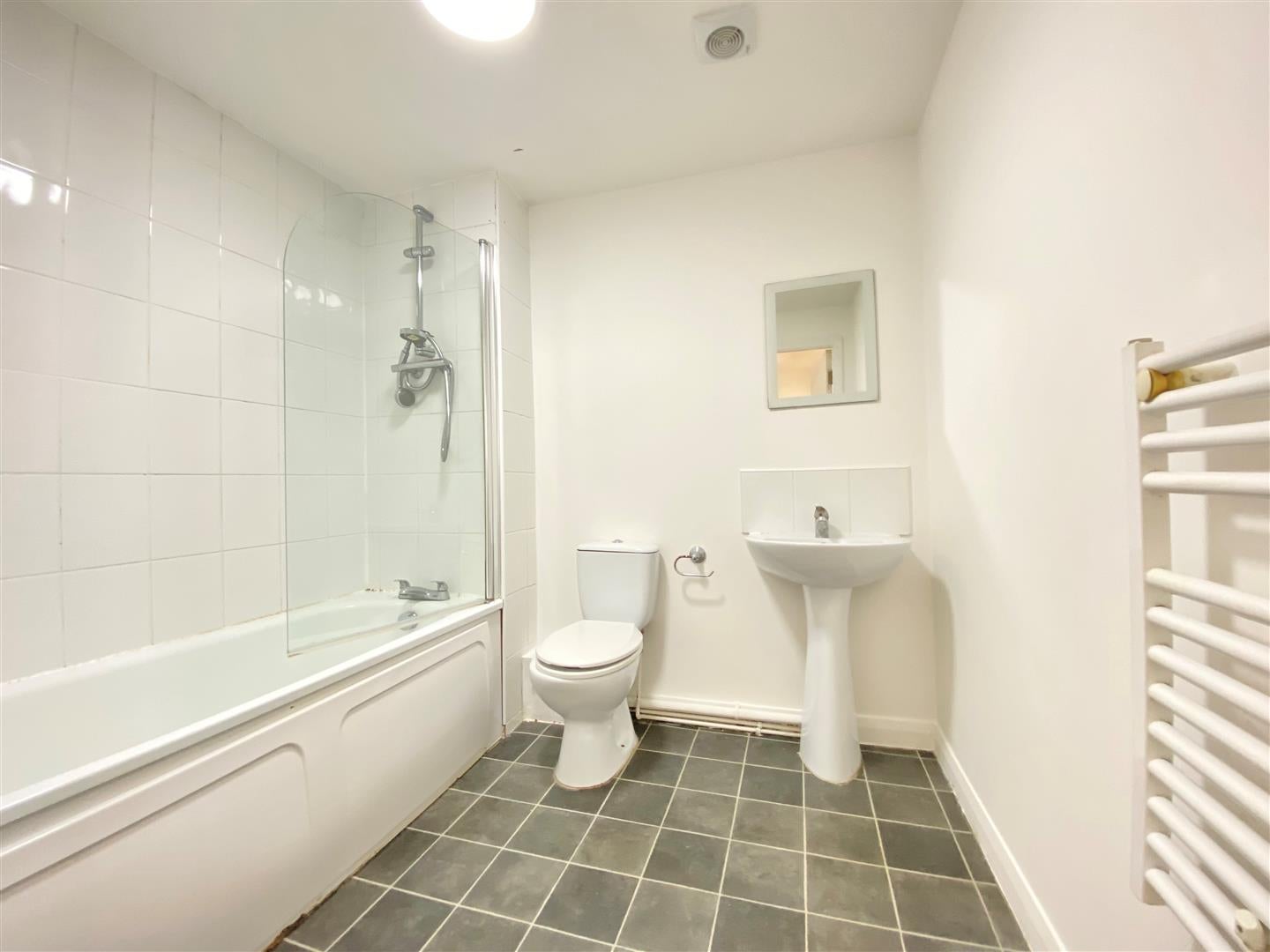 Flat Hessel Street in Salford