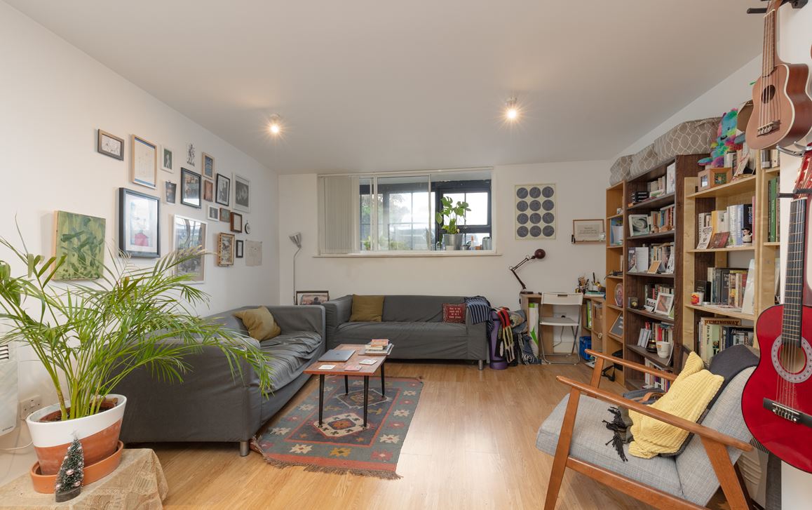 Flat Weld Works Mews in Greater London
