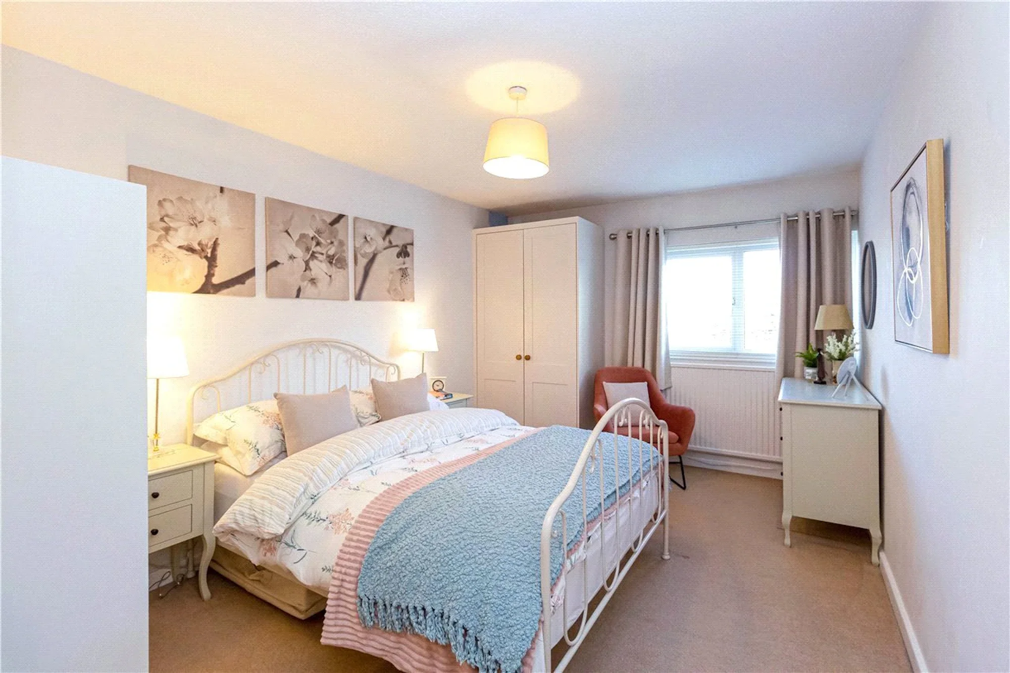 Flat Cross Way in St Albans