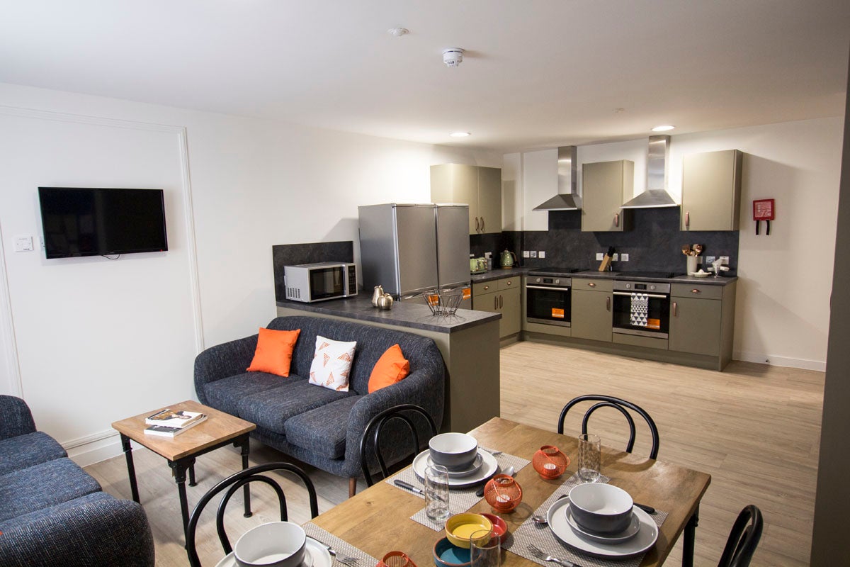 Room Blackhorse Lane in Greater London
