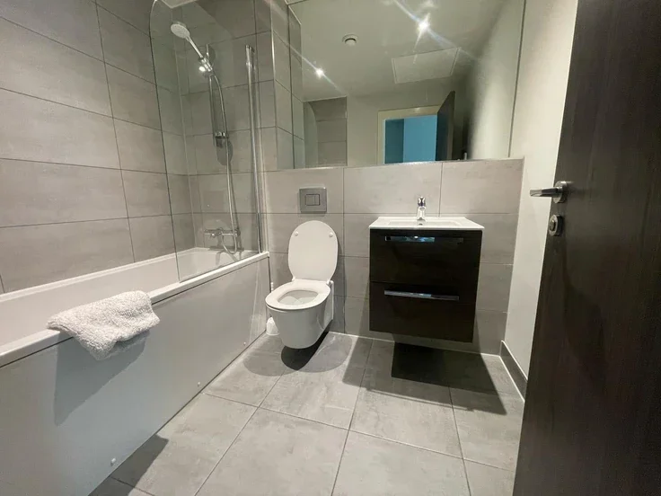 Flat Wokingham Road in Bracknell