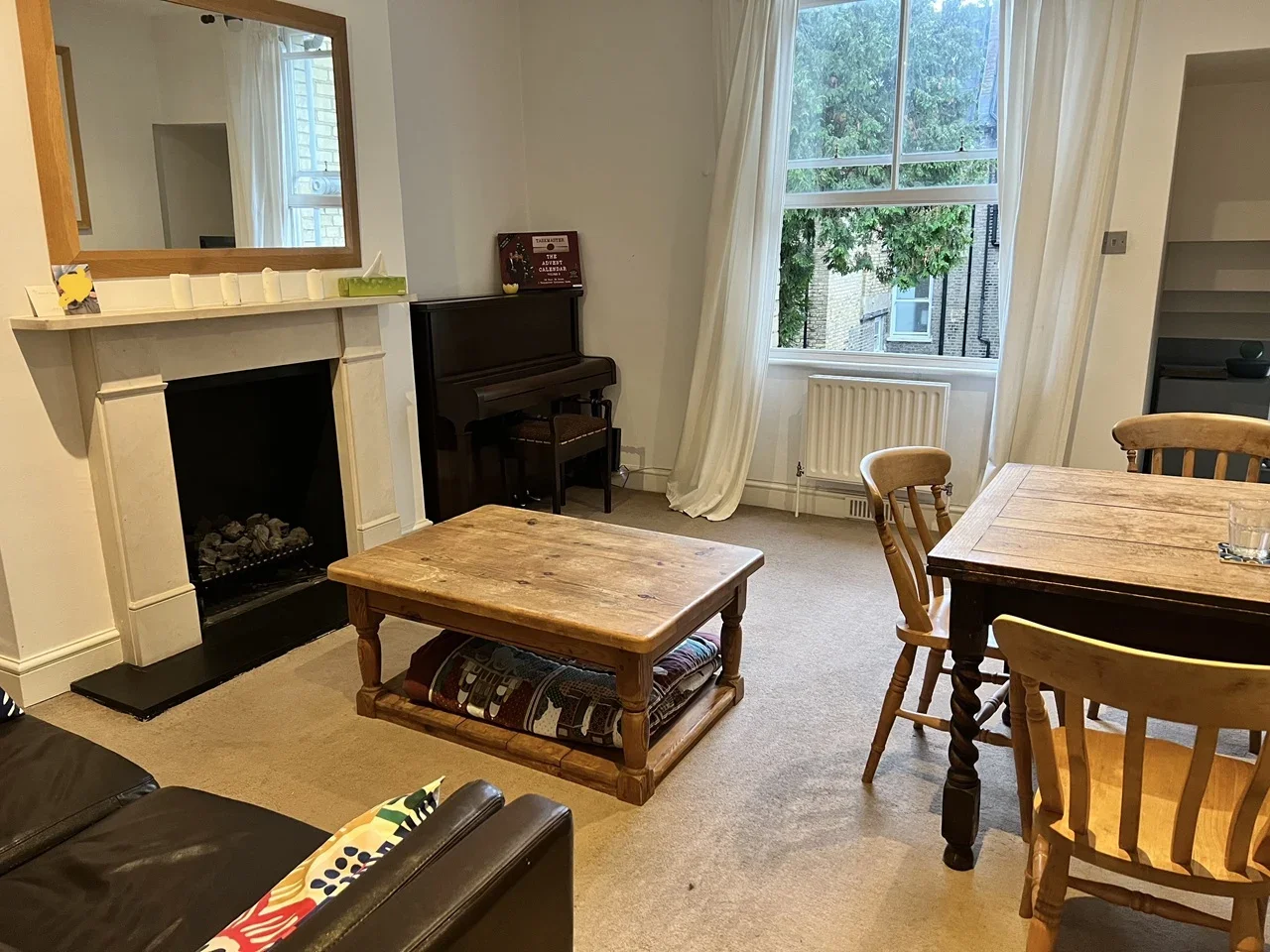 Room Coverdale Road in Greater London