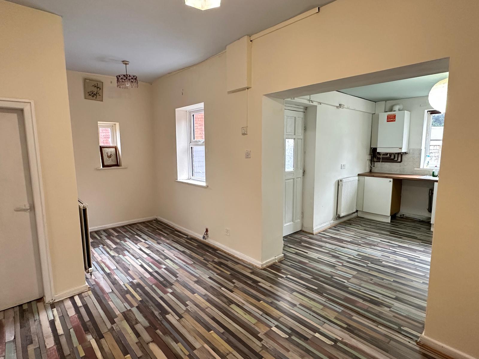 House Further Pits in Rochdale