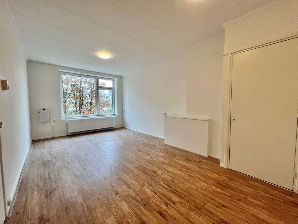 Flat Admiraal de Ruyterweg in Rotterdam