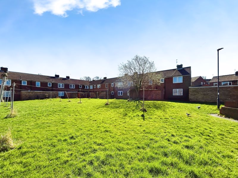 Flat Cuthbert Walk in Newcastle upon Tyne