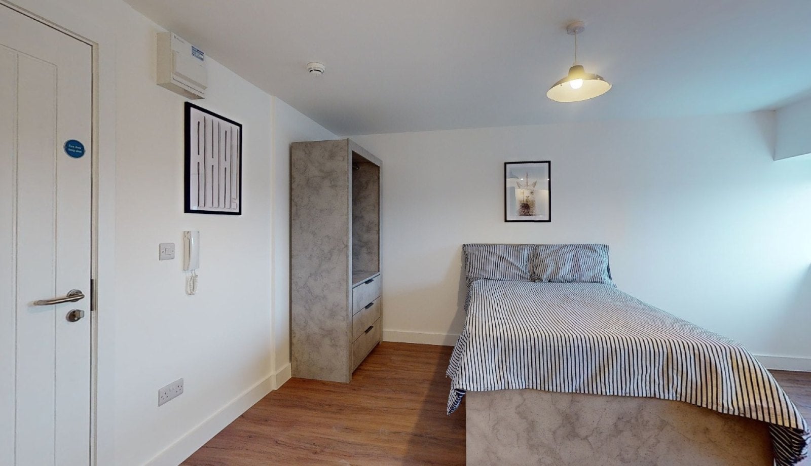 Room Lemyngton Street in Charnwood