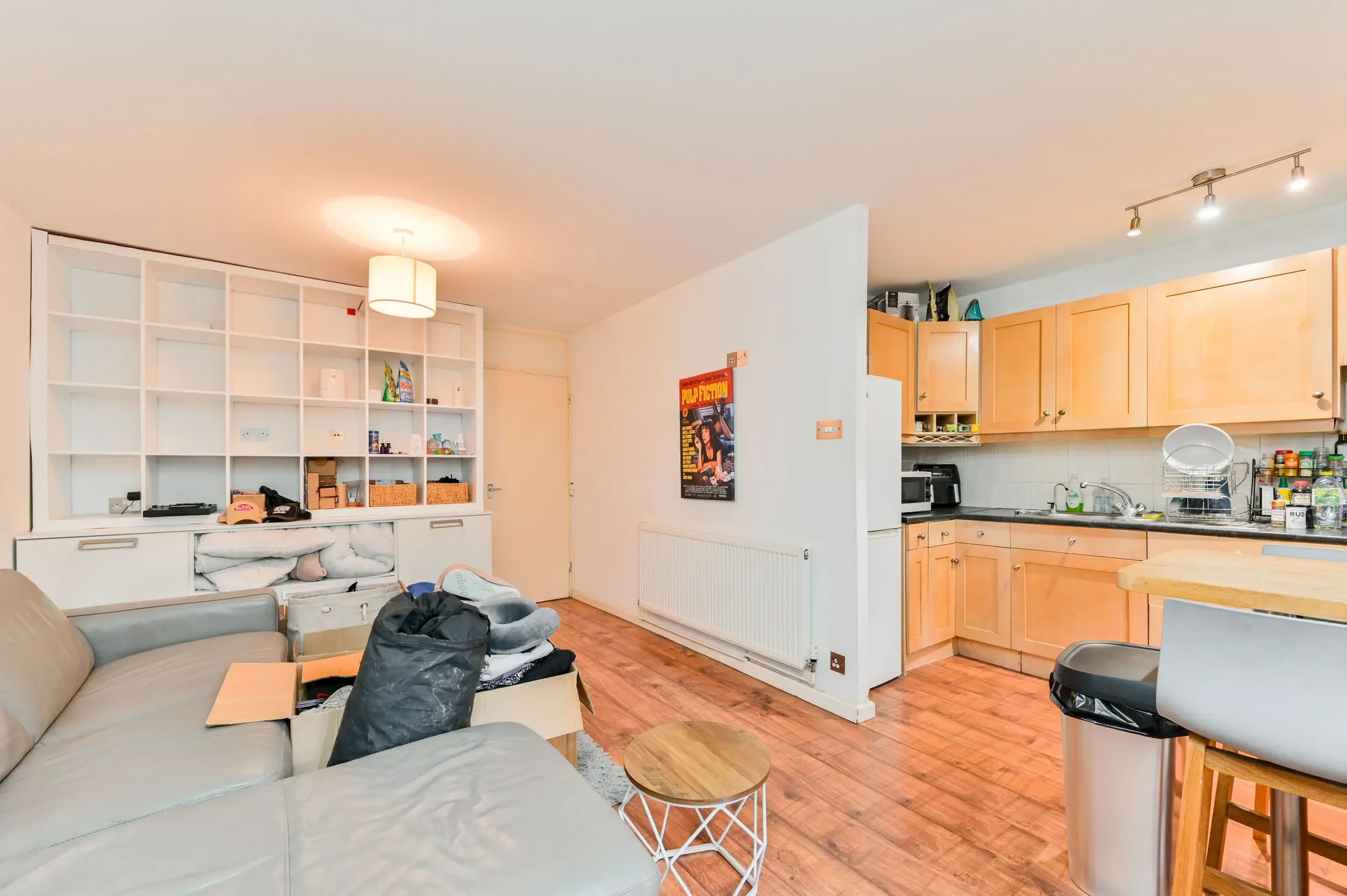 Flat Wallis Close in Greater London