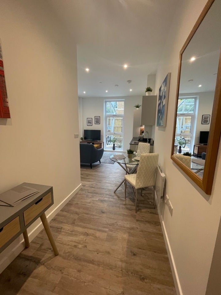 Flat London Road in Borough of Spelthorne