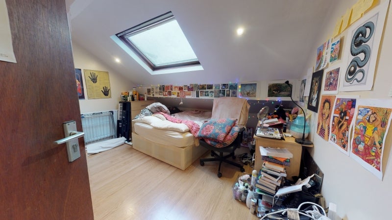 House Hartley Grove in Leeds