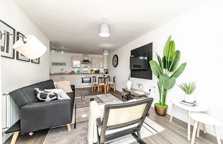 Flat Robertson Way in Basingstoke and Deane