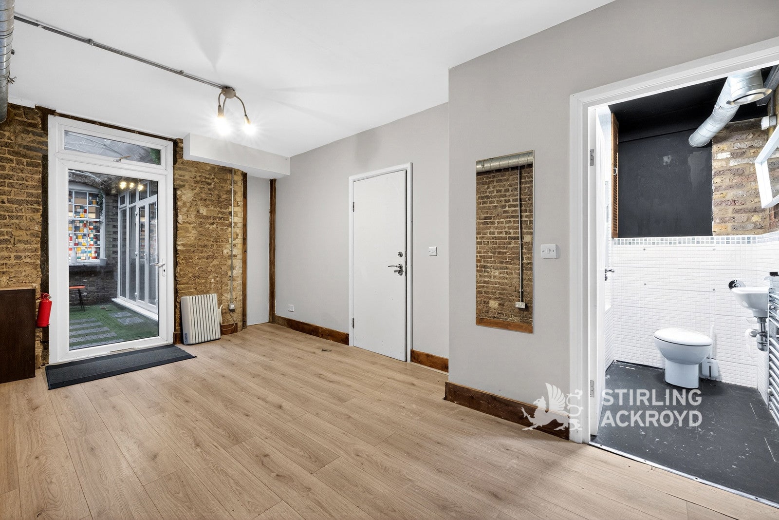 Flat Netley Street in Greater London