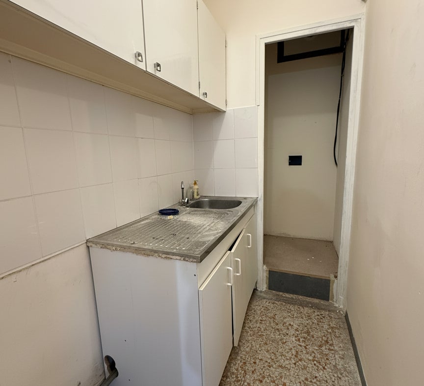 Flat Rue Emile Allier in Nîmes