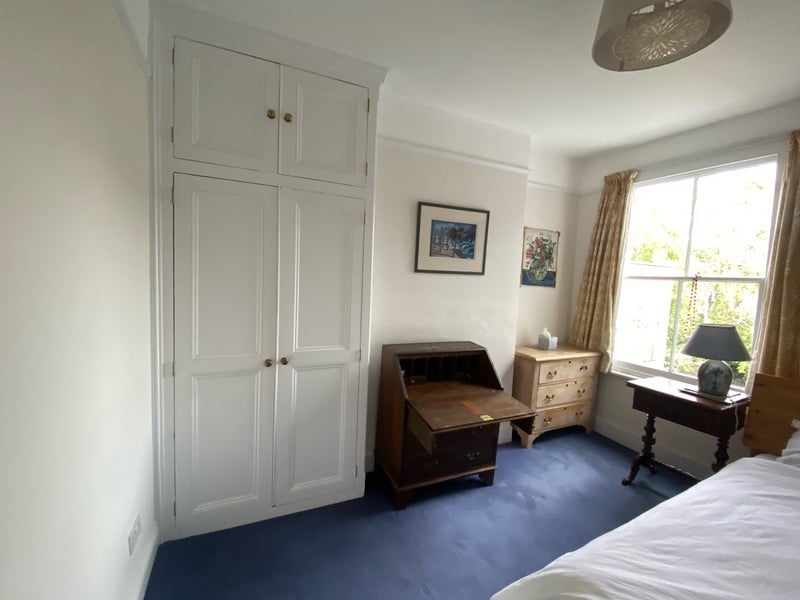 Room Burgoyne Road in Greater London