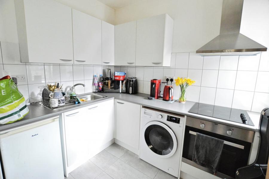 Flat Hatfield Road in St Albans