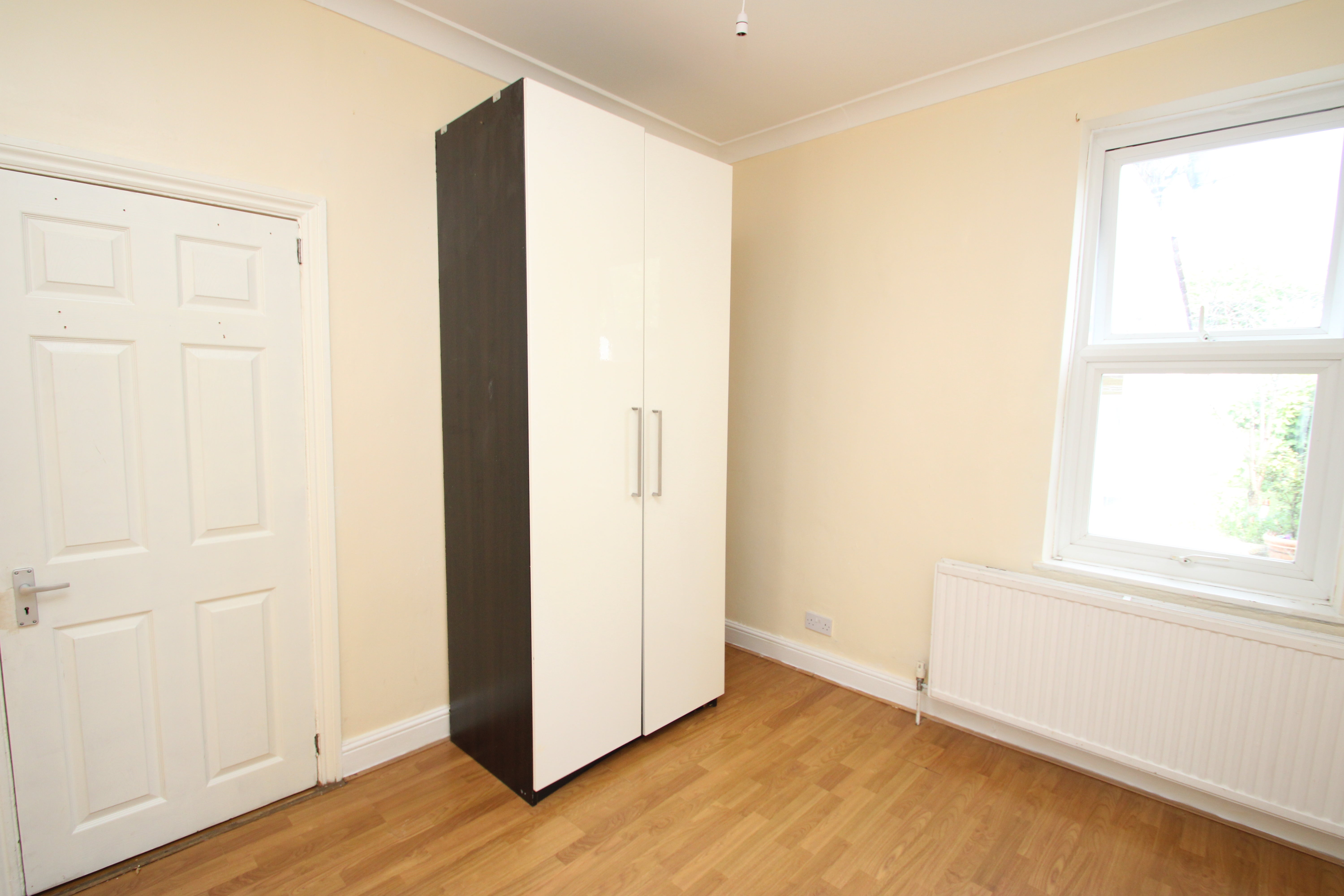 House Lancing Road in Greater London