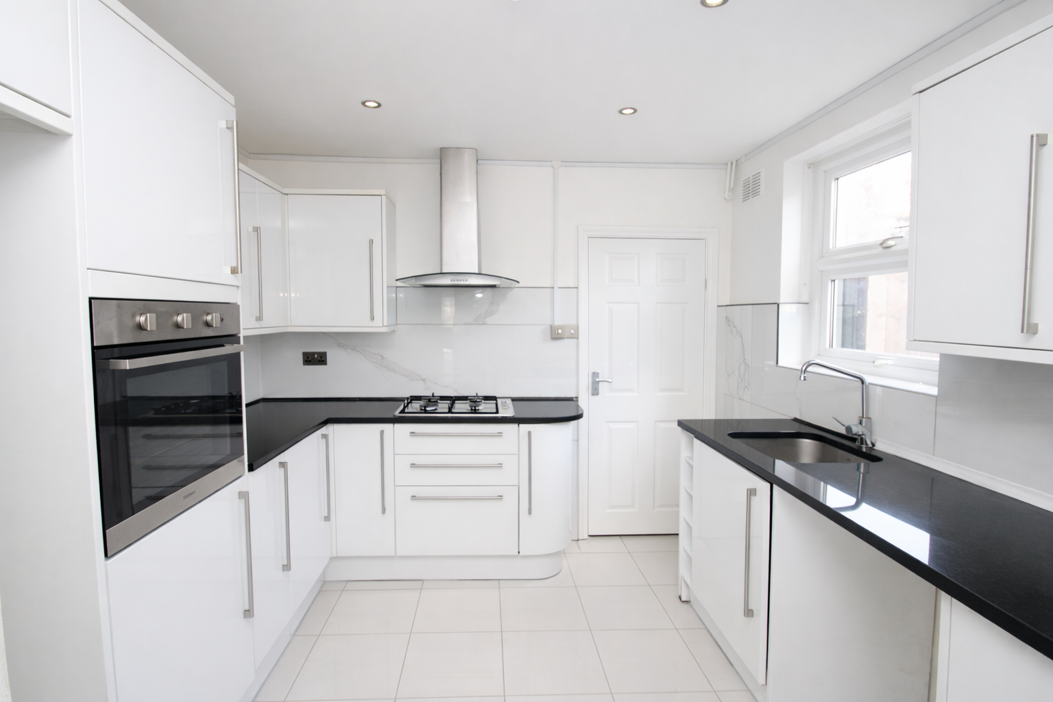 House Lancing Road in Greater London
