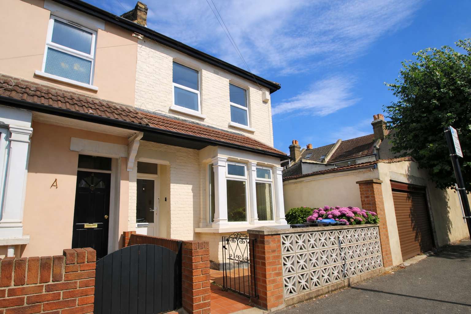 House Lancing Road in Greater London