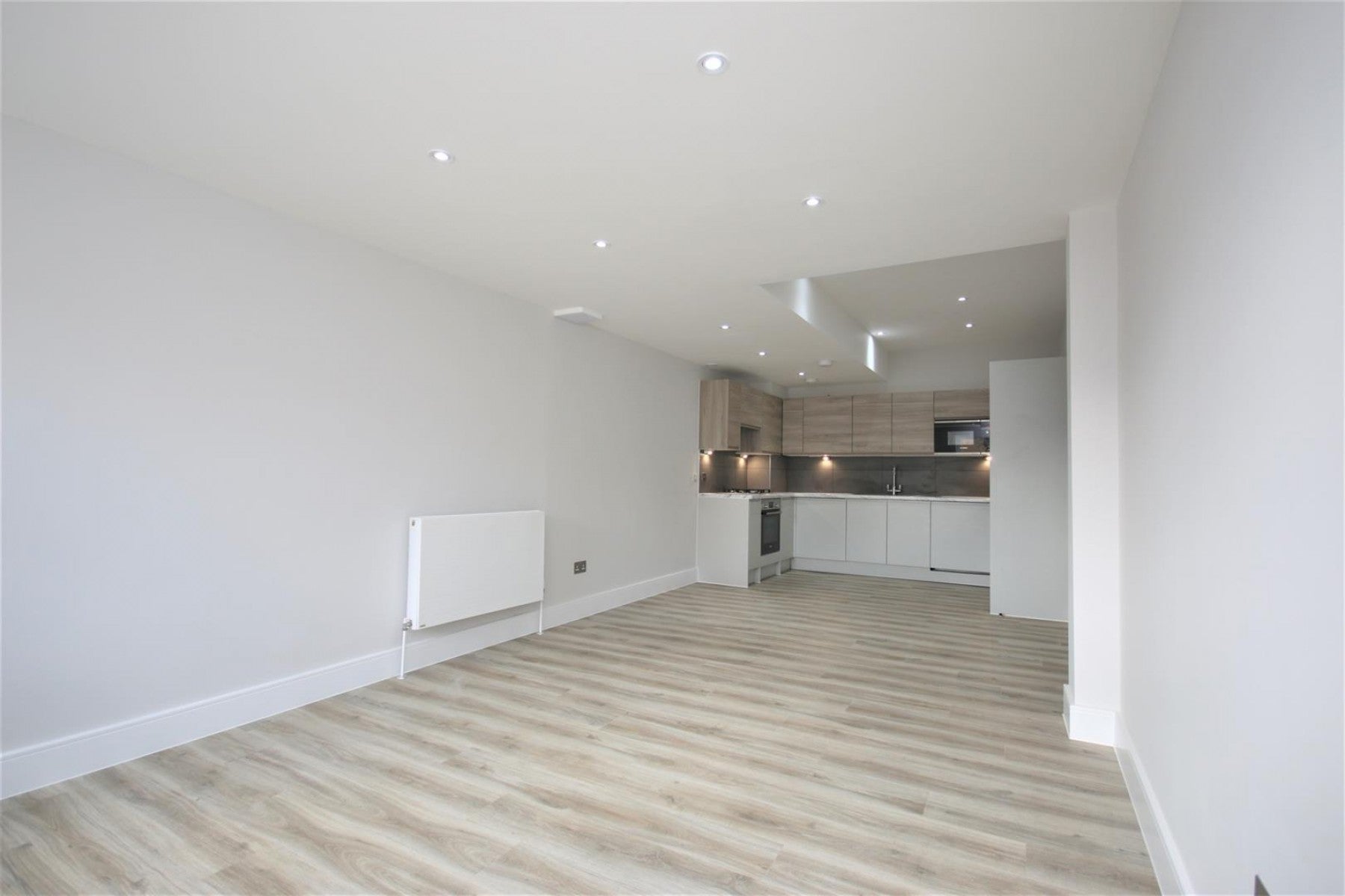Flat The Broadway in Greater London