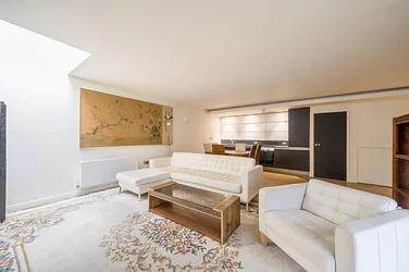 House Newbury Mews in Greater London