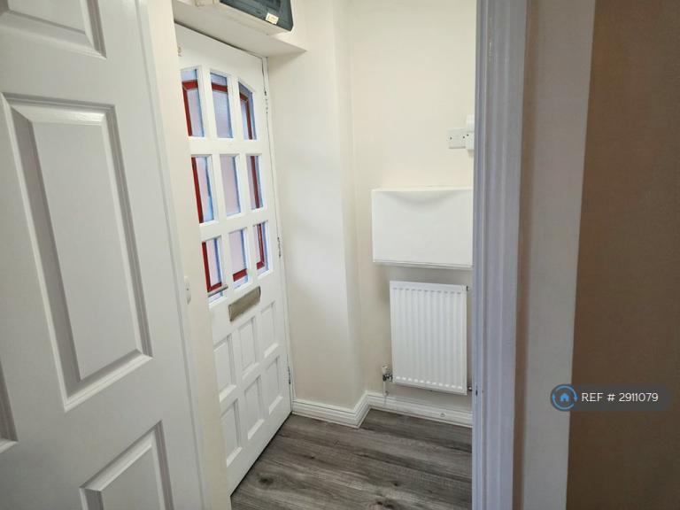 House Meadow Brook Close in Derby
