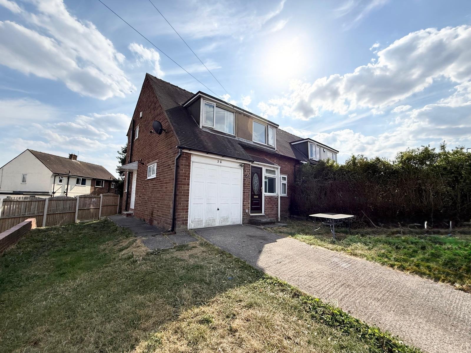 House Chaucer Avenue in Leeds