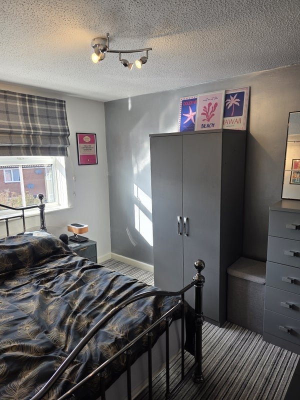 Room Dunwoody Close in Mansfield Woodhouse