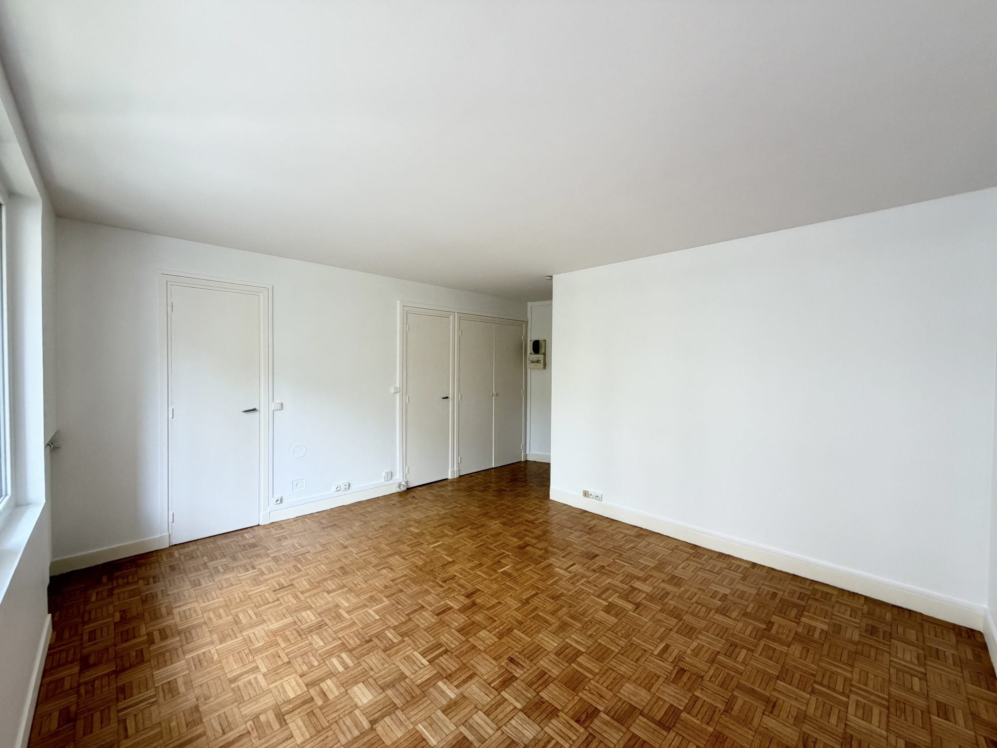 Flat Rue d'Aguesseau in Boulogne-Billancourt