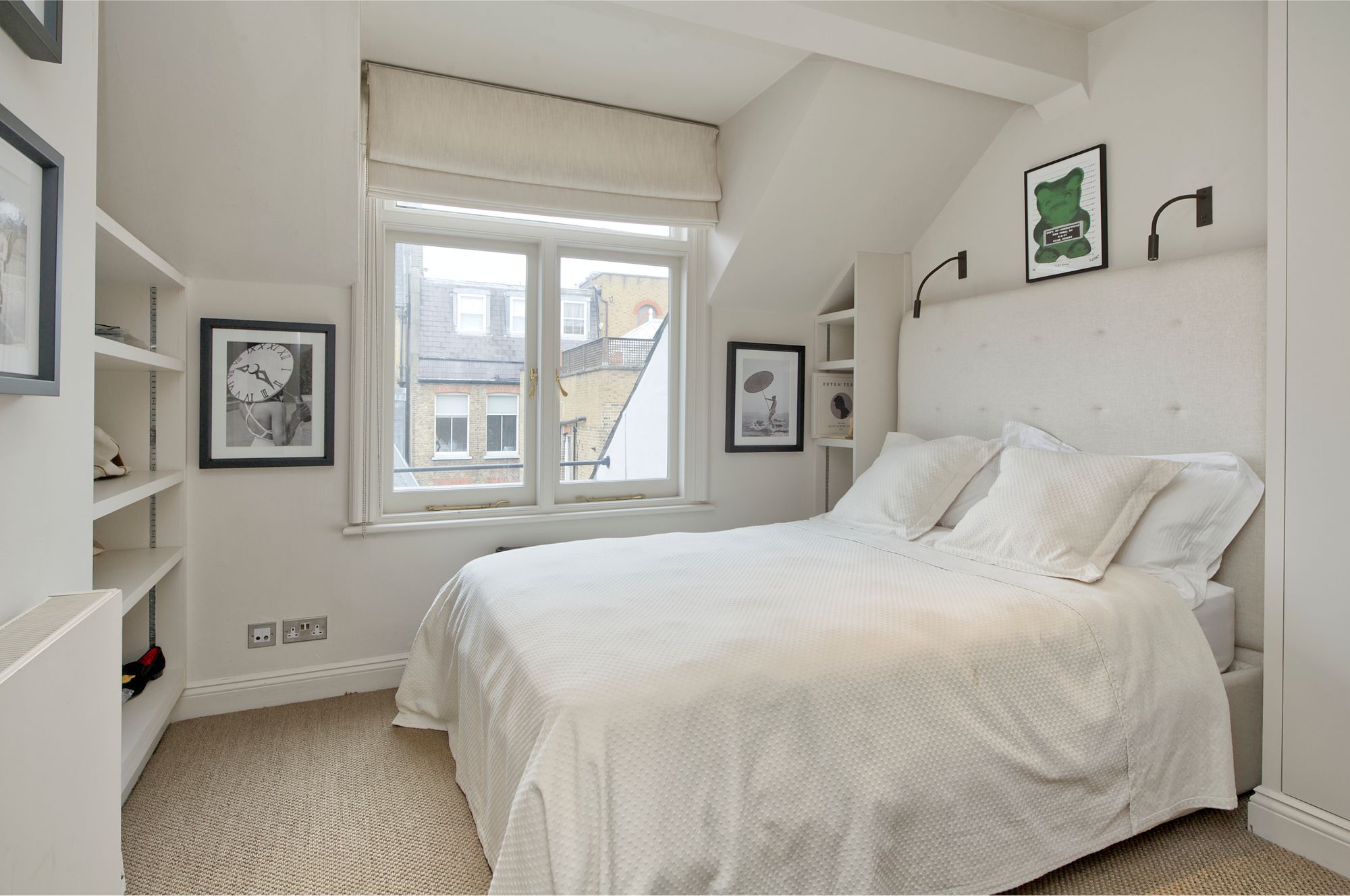 Flat Fellows Road in Greater London