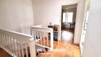 Appartement Place Étienne Biron à Mas-Grenier