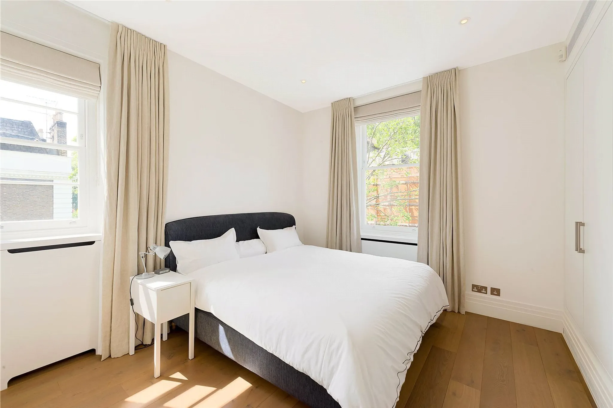 Flat Gledhow Gardens in Greater London
