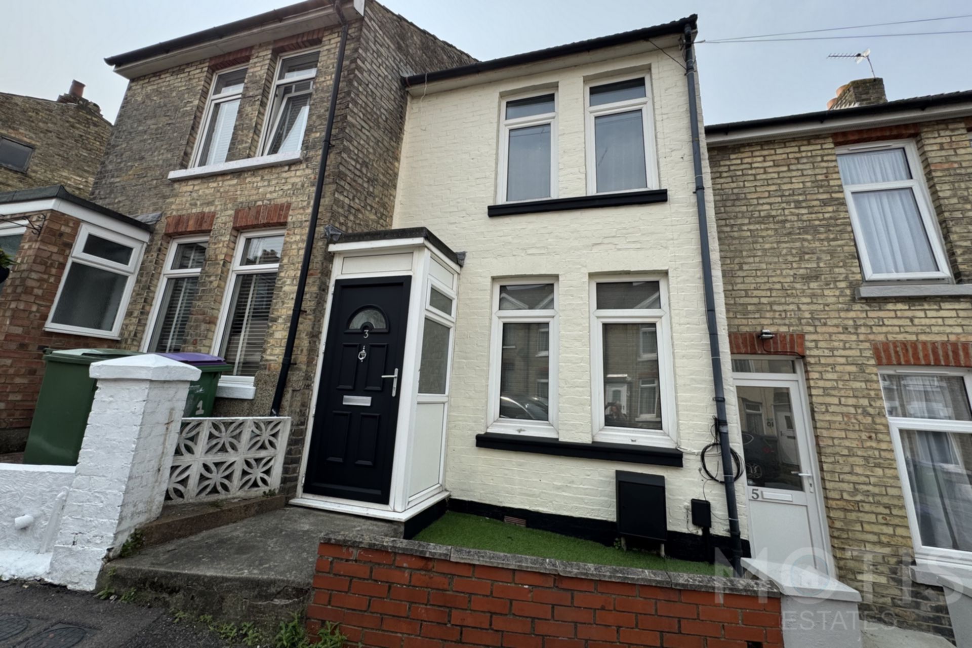 House Edward Road in Folkestone and Hythe District