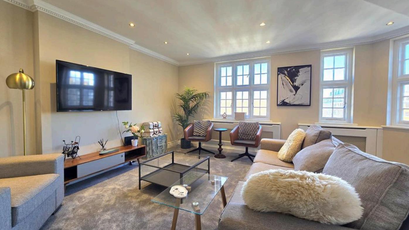 Flat Harrowby Street in City of Westminster