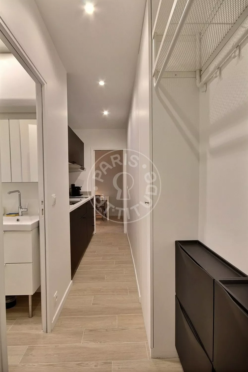 Flat Rue des Bergers in Paris