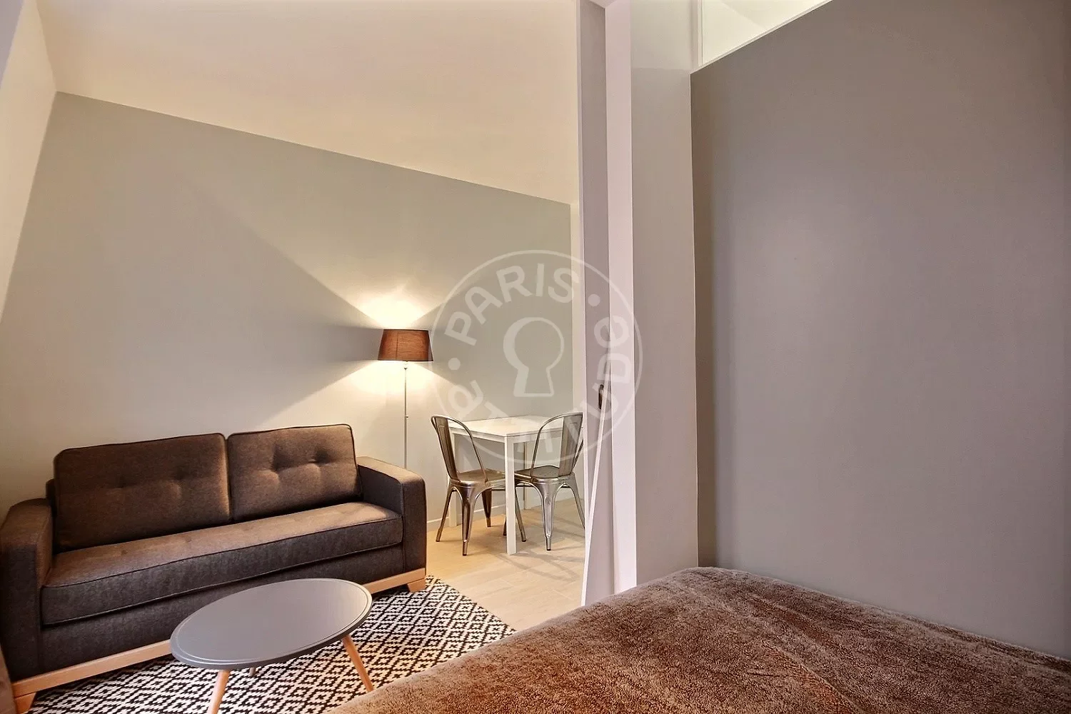 Flat Rue des Bergers in Paris