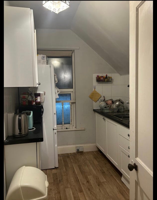 Room Gloucester Road in Bristol