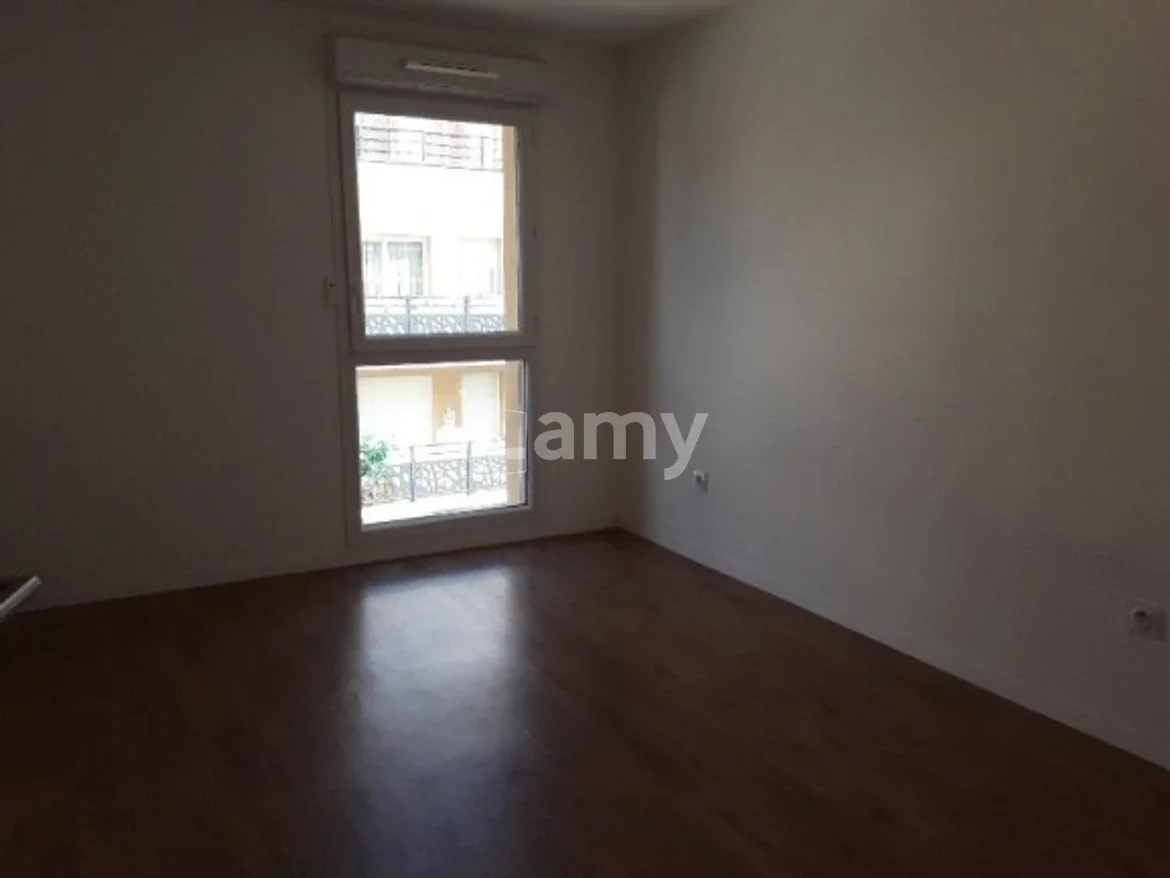 Appartement Rue du Parc des Sports à Brie-Comte-Robert