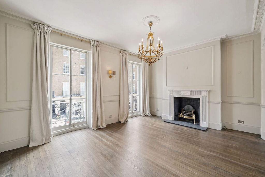 House Hobart Place in City of Westminster