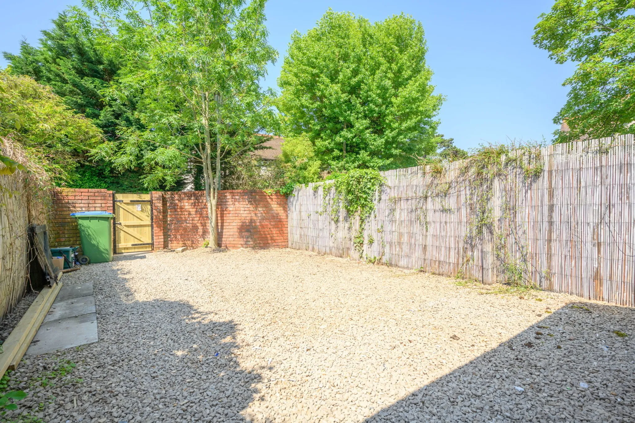 House Alexandra Close in Elmbridge