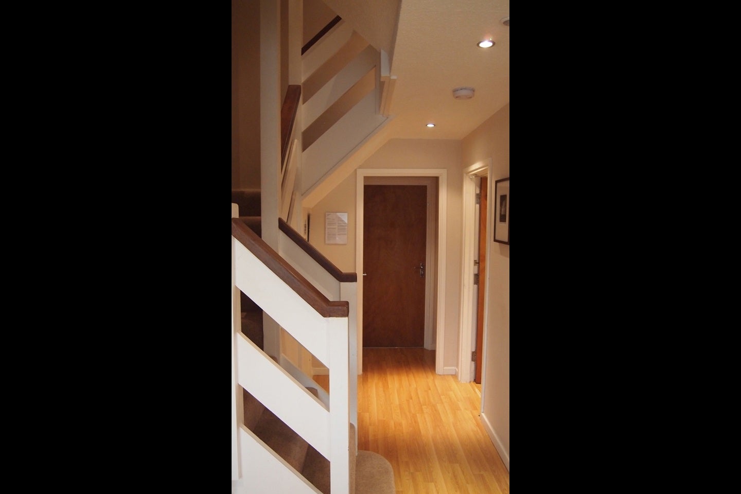 Room Aintree Road in Crawley