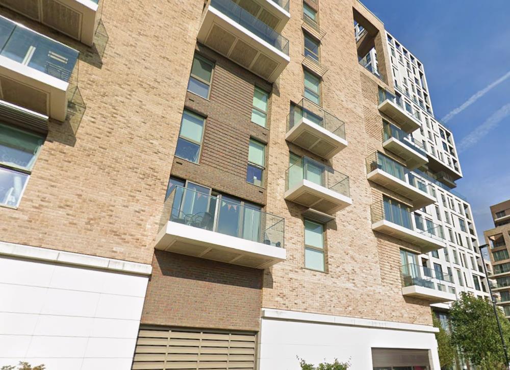 Flat Kidbrooke Park Road in London
