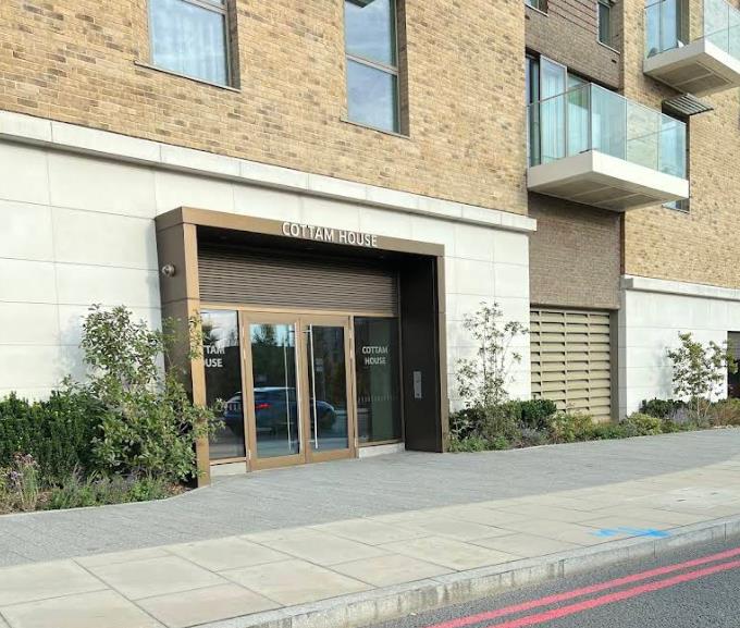 Flat Kidbrooke Park Road in London