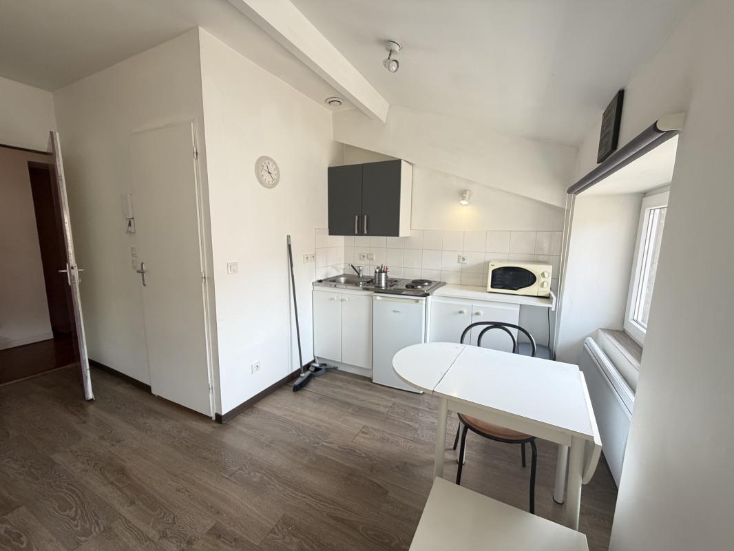 Appartement Rue Charles de Gaulle à Saint-Étienne