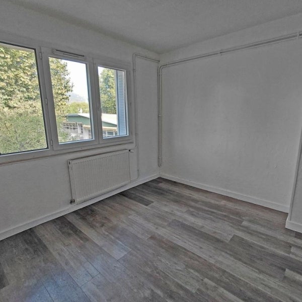 Appartement Rue des Écoles à Échirolles