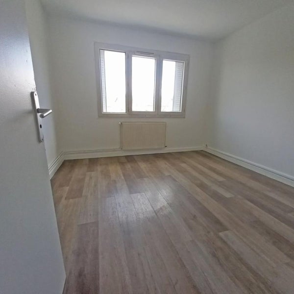 Appartement Rue des Écoles à Échirolles