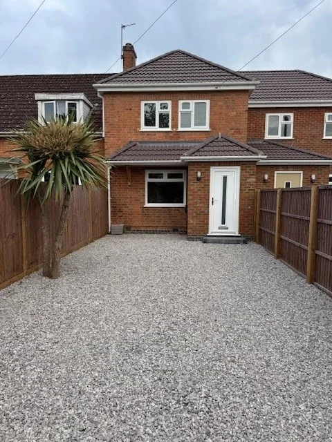 House Fineshade Grove in Corby