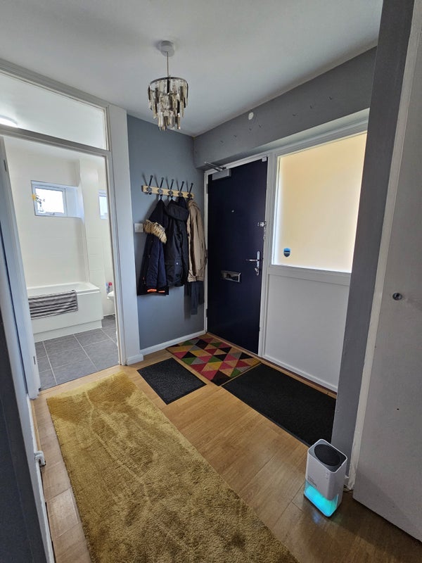 Room Mayfield Gardens in Brentwood